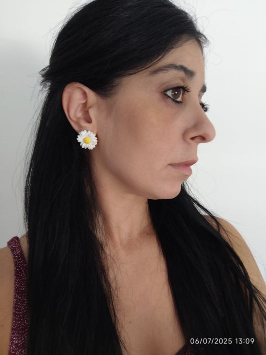 🌼 Orecchini Margherita Delicata - Collezione Primavera Romantica