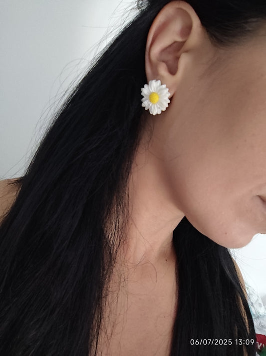 🌼 Orecchini Margherita Delicata - Collezione Primavera Romantica